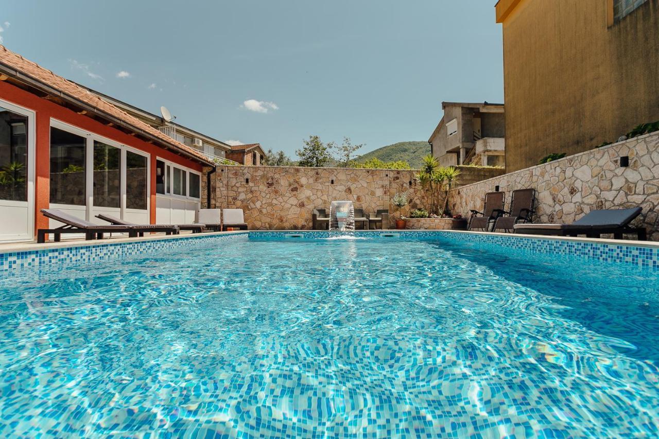 Guest House Villa Zivanovic Herceg Novi Luaran gambar