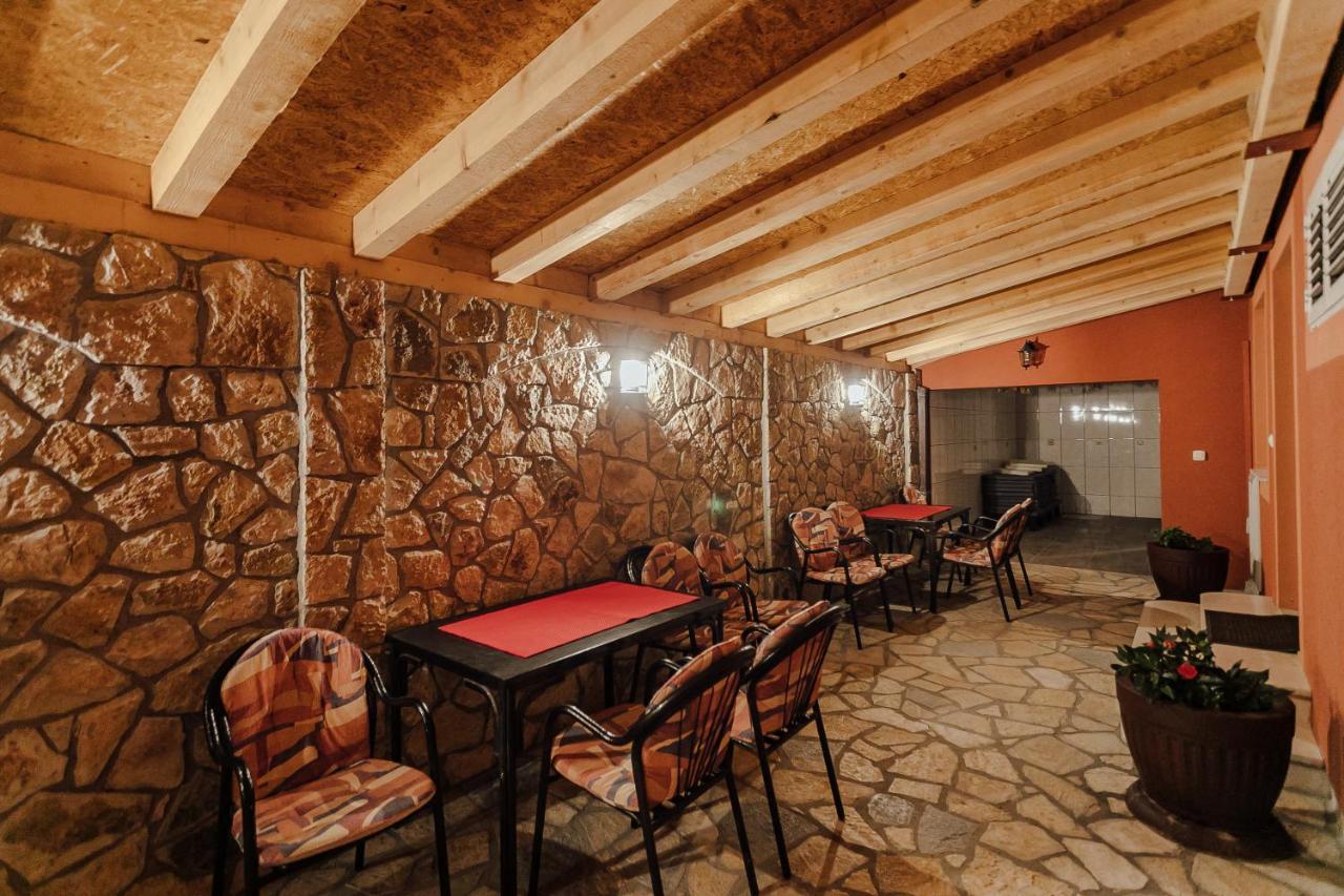 Guest House Villa Zivanovic Herceg Novi Luaran gambar