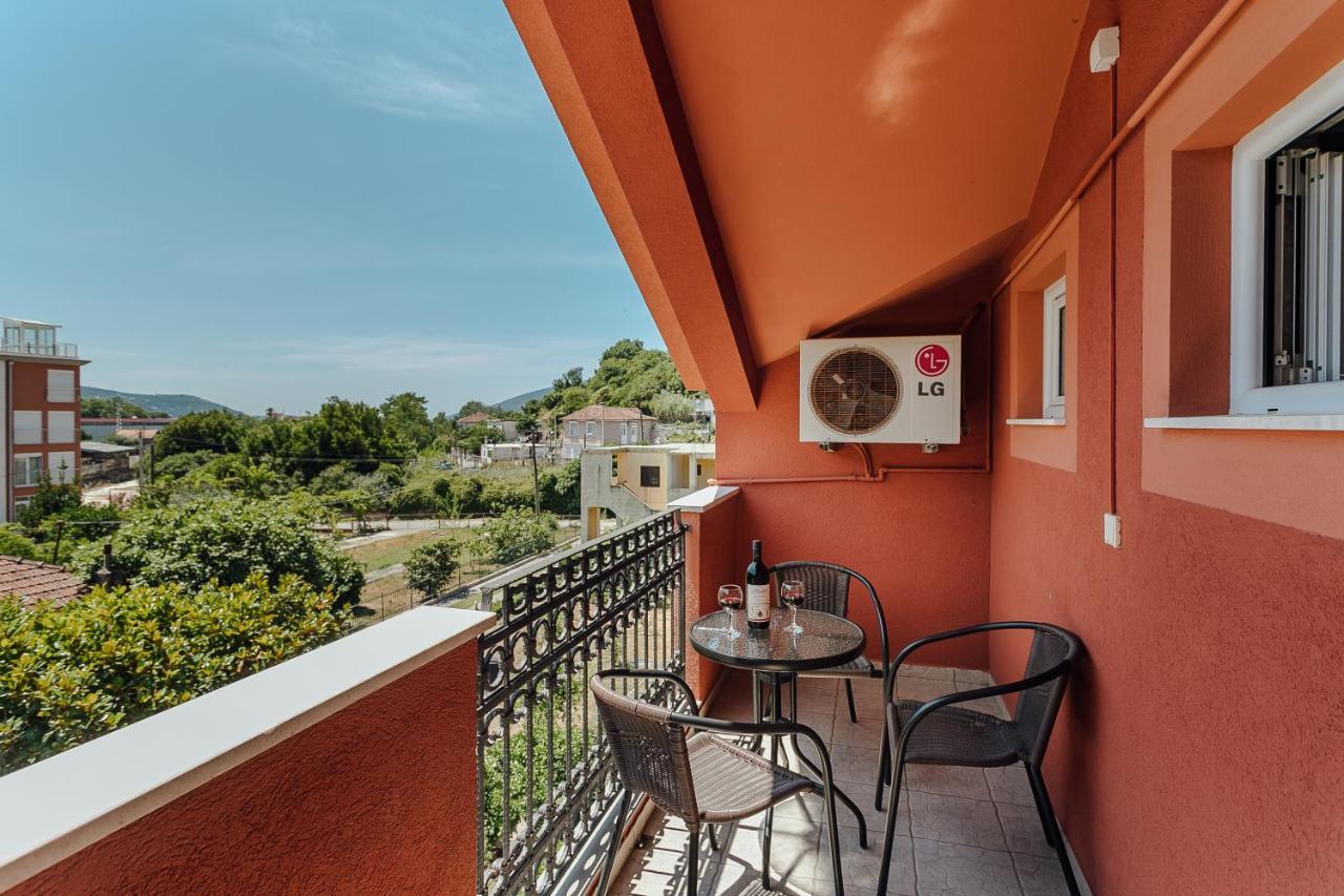 Guest House Villa Zivanovic Herceg Novi Luaran gambar