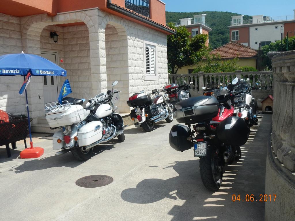 Guest House Villa Zivanovic Herceg Novi Luaran gambar