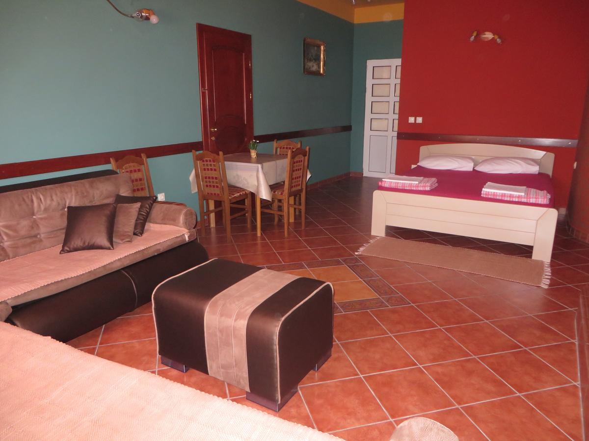 Guest House Villa Zivanovic Herceg Novi Luaran gambar
