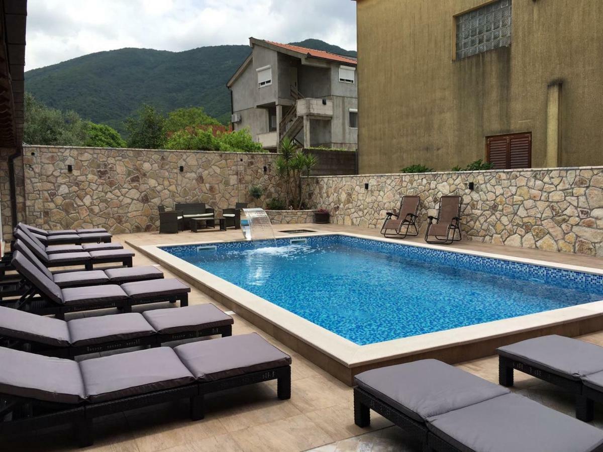 Guest House Villa Zivanovic Herceg Novi Luaran gambar