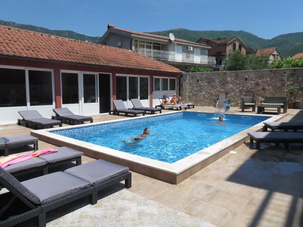 Guest House Villa Zivanovic Herceg Novi Luaran gambar